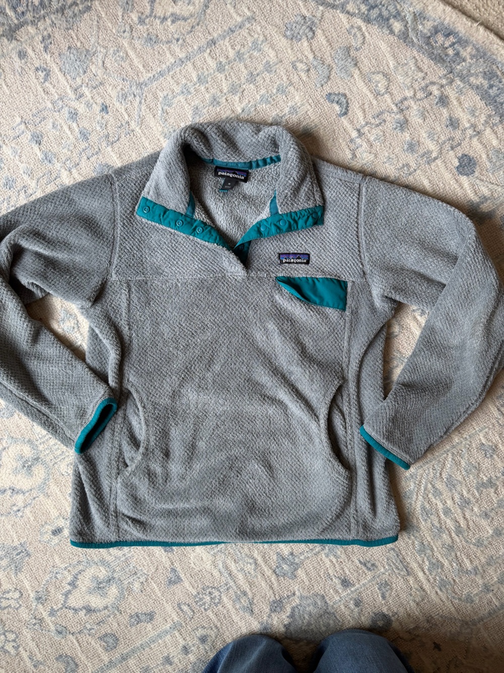 Patagonia Gray Fleece Snap-T Pullover with Teal Trim
